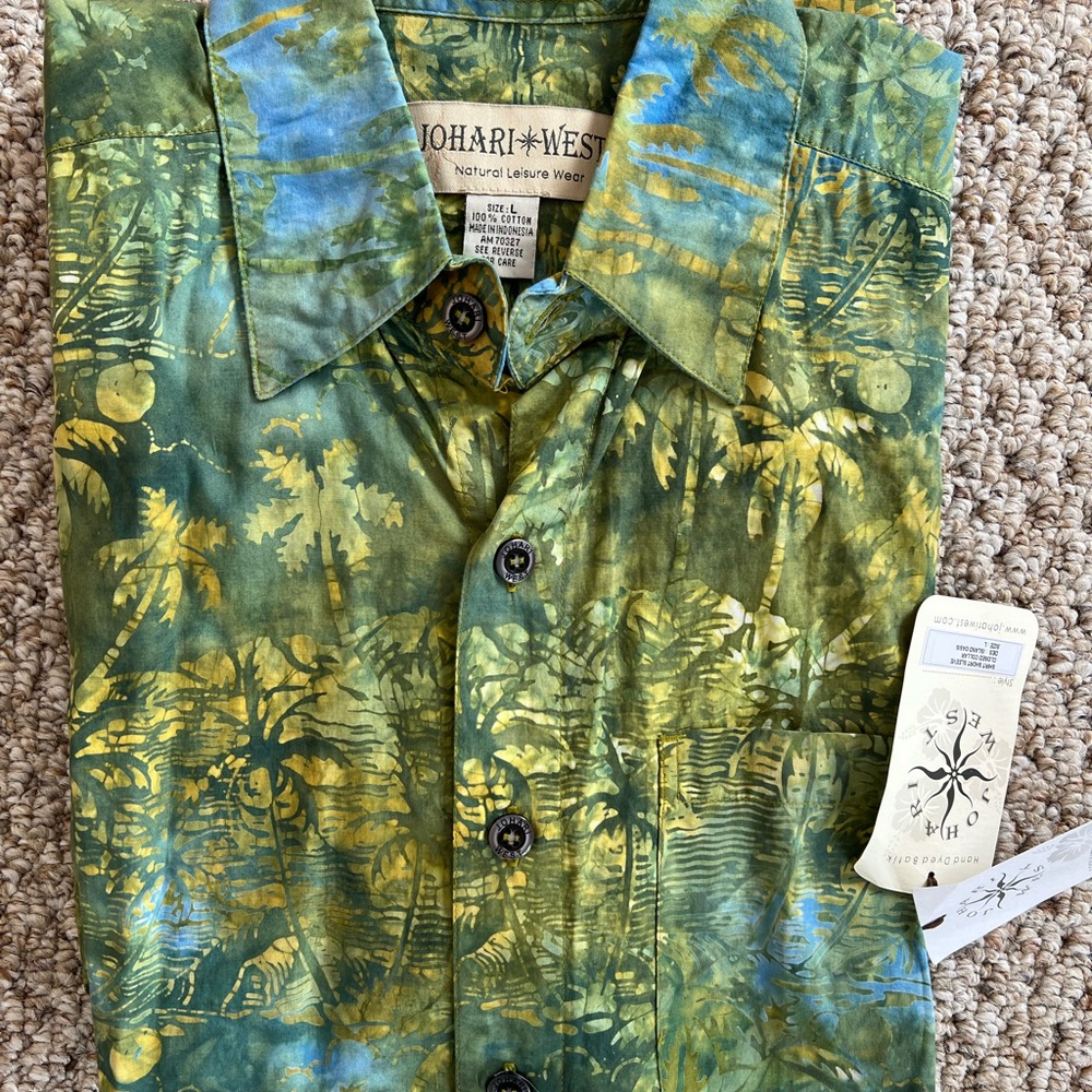 Johari West shirt - Picture 2 of 5